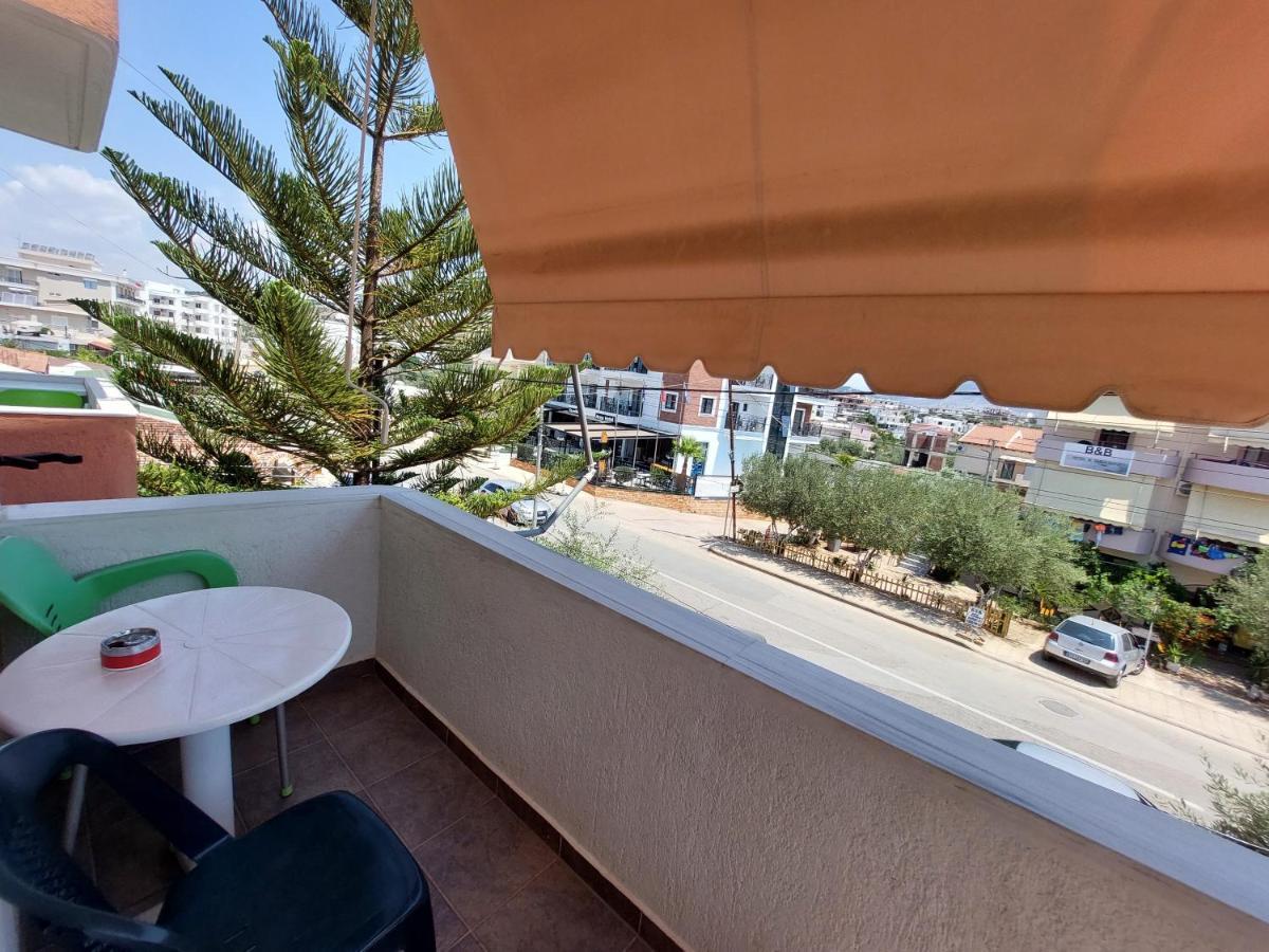 Villa Mihal Apartments Ксамил Екстериор снимка