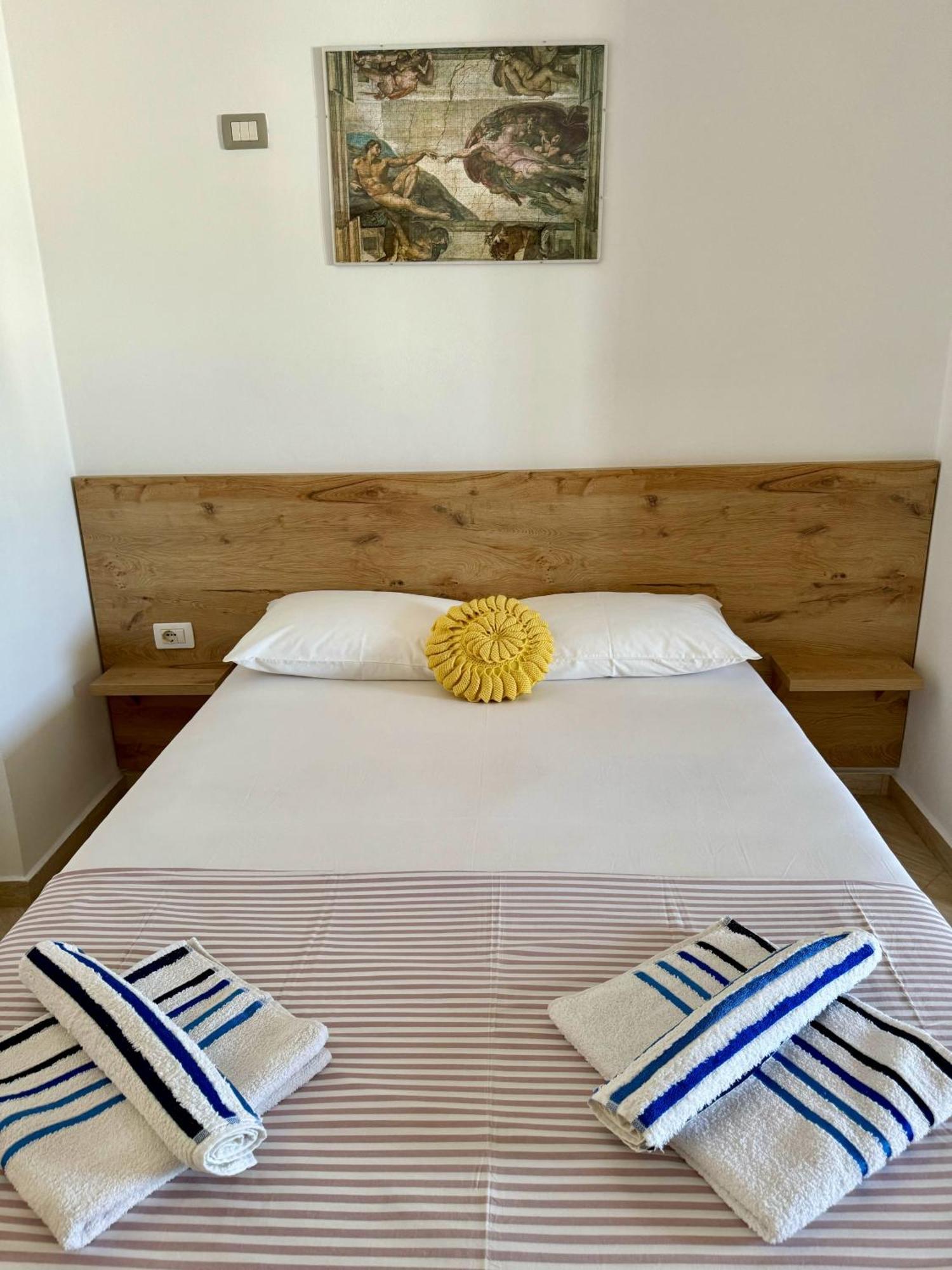 Villa Mihal Apartments Ксамил Екстериор снимка